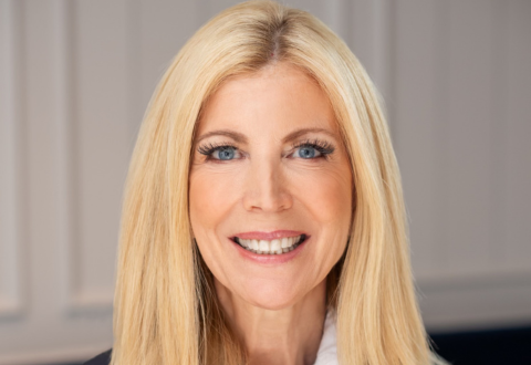 Sandy Edgerley Headshot